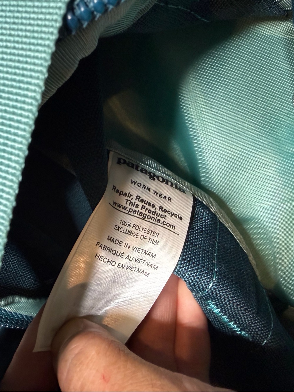 Patagonia Black Hole Duffle 60L in blue teal waterproof hiking camping backpack - Picture 10 of 16